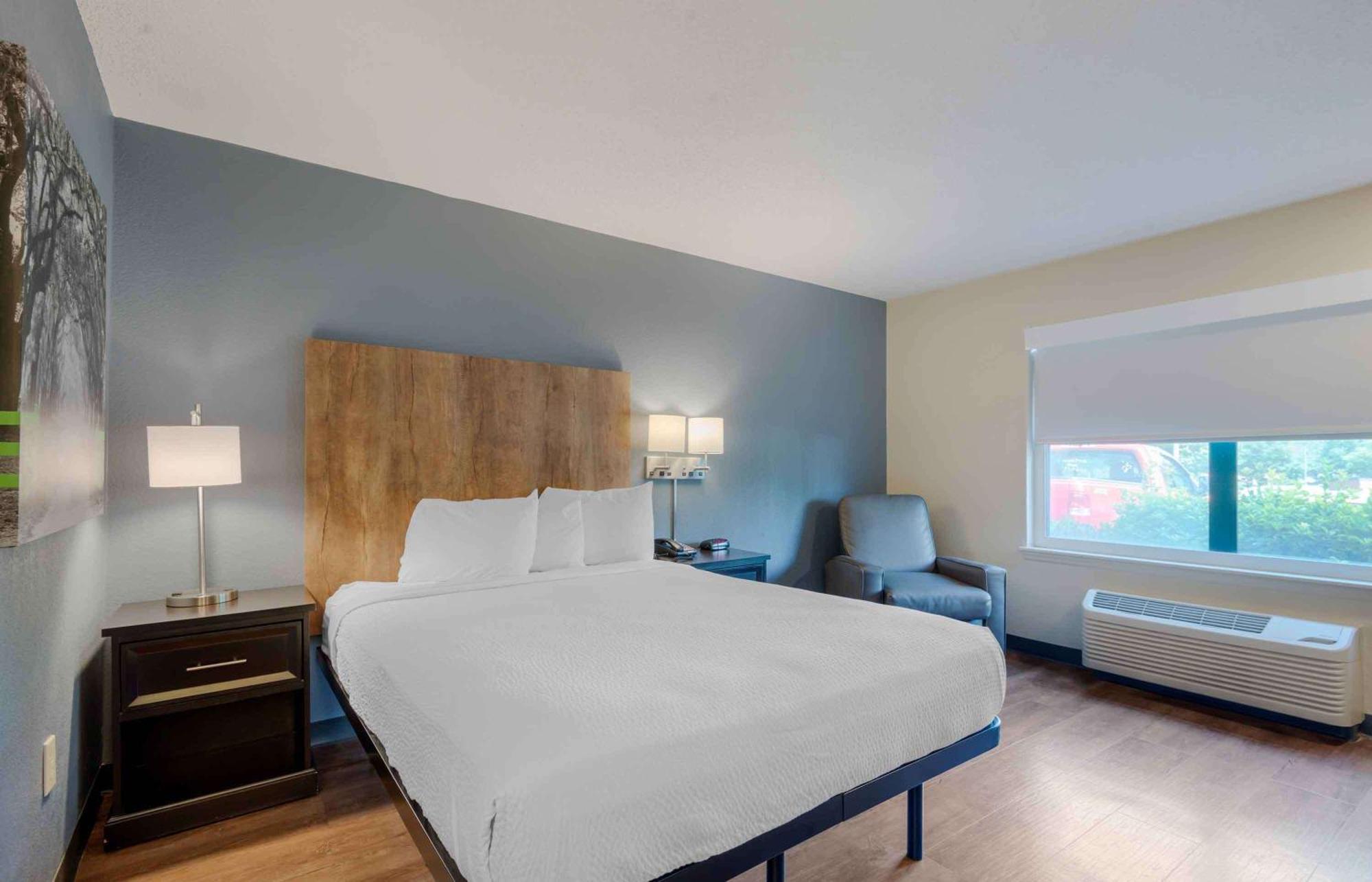 Extended Stay America Suites - Charlotte - University Place Екстериор снимка