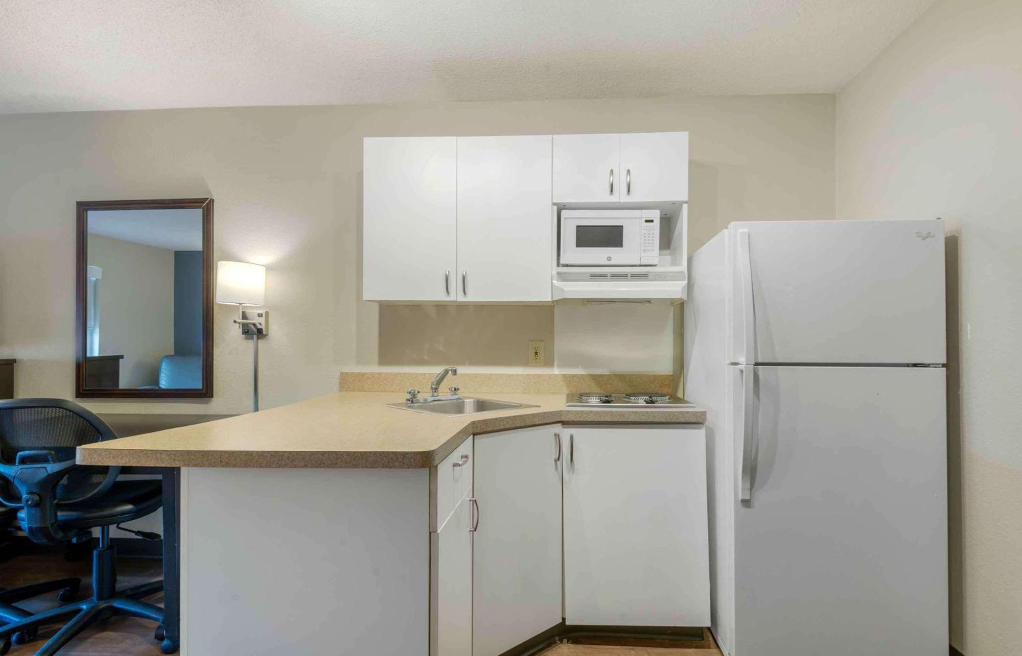 Extended Stay America Suites - Charlotte - University Place Екстериор снимка