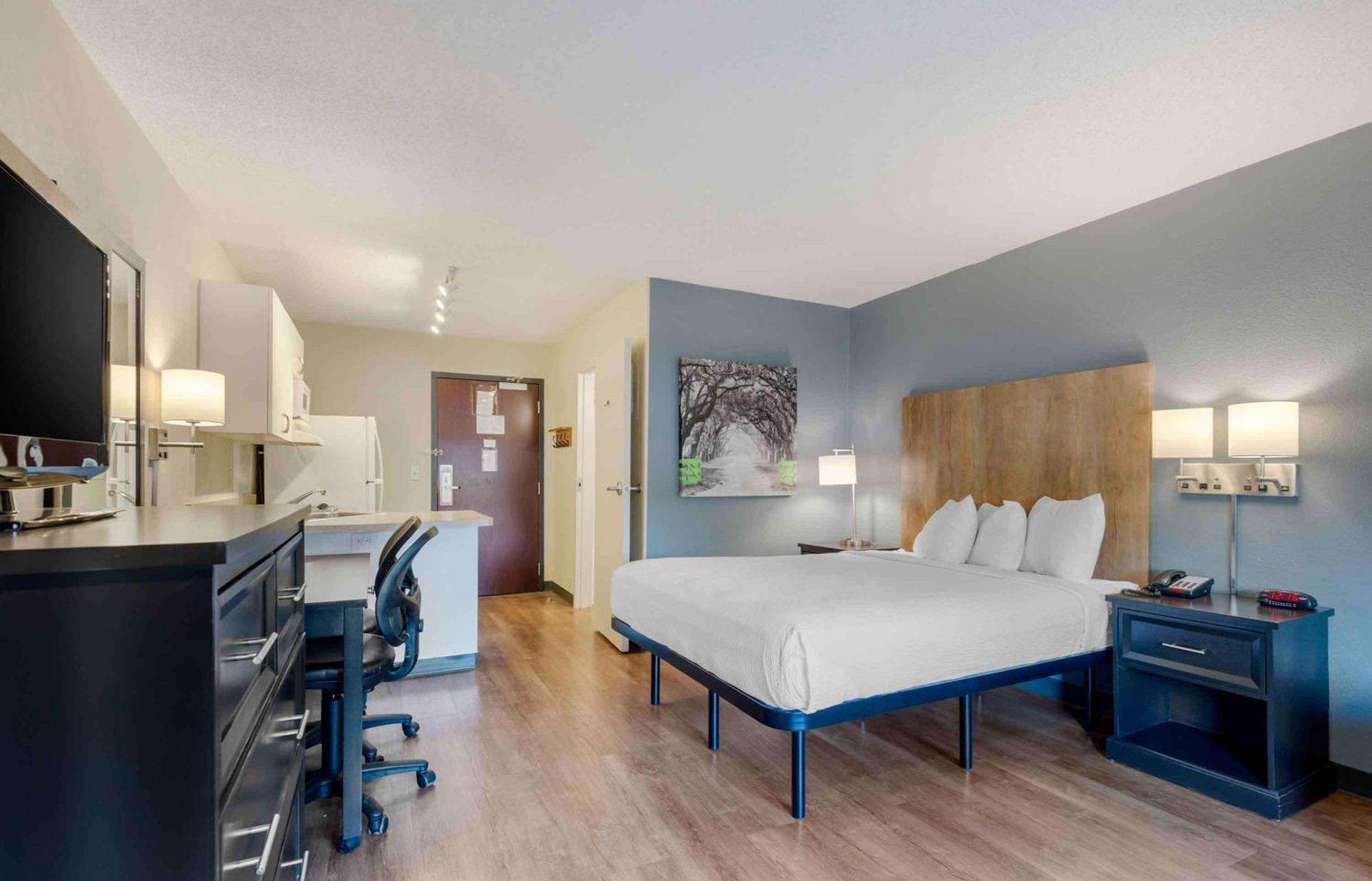 Extended Stay America Suites - Charlotte - University Place Екстериор снимка