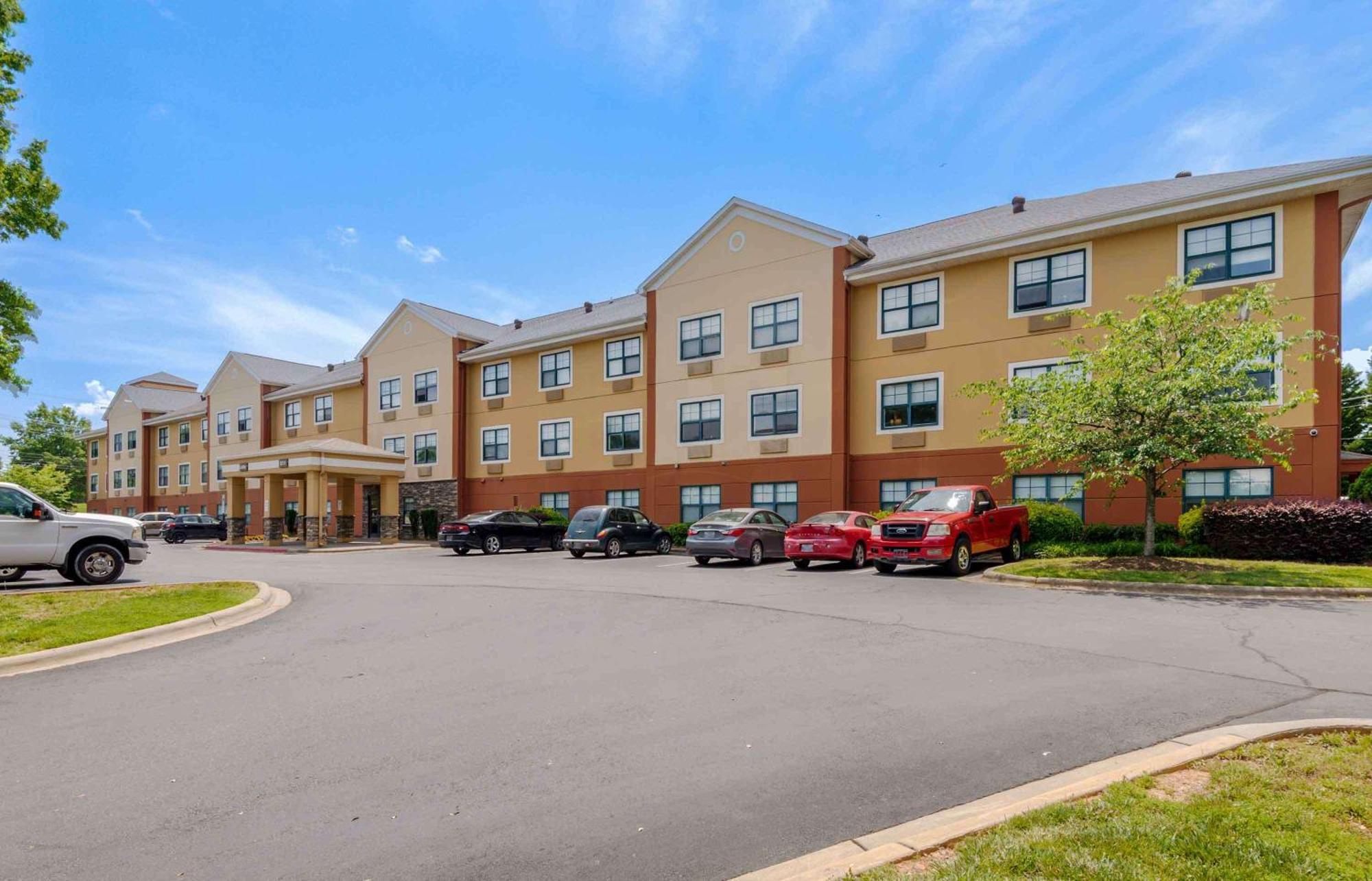 Extended Stay America Suites - Charlotte - University Place Екстериор снимка