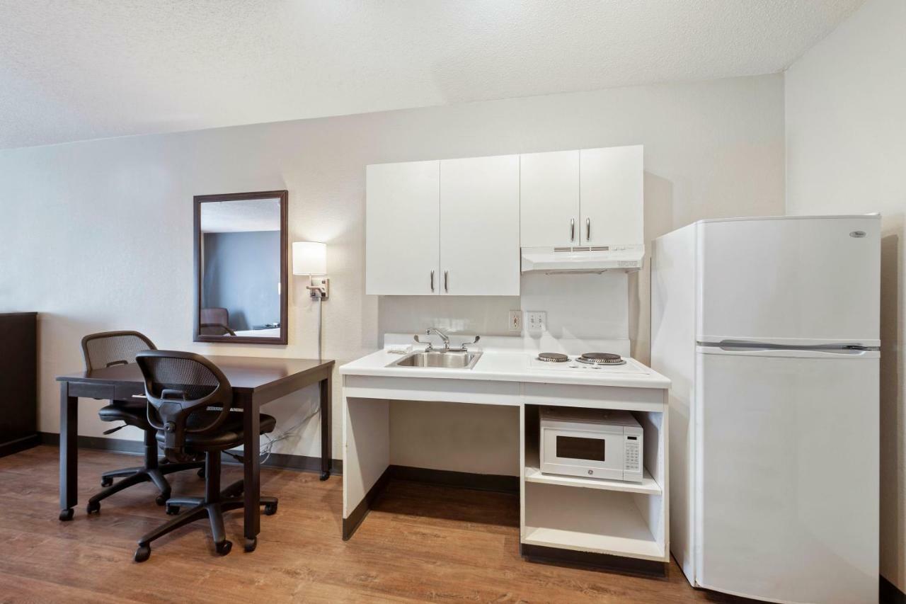 Extended Stay America Suites - Charlotte - University Place Екстериор снимка