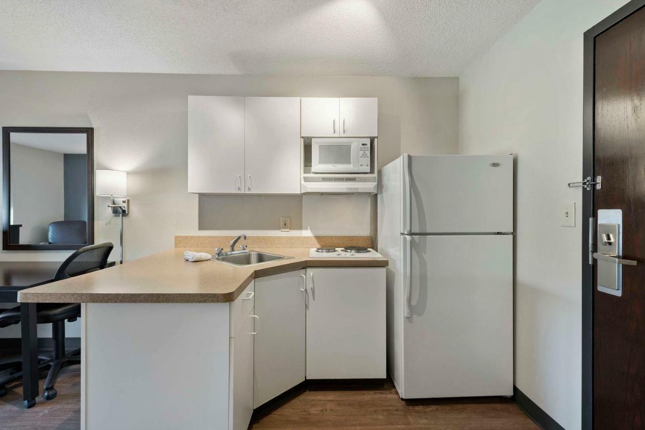 Extended Stay America Suites - Charlotte - University Place Екстериор снимка