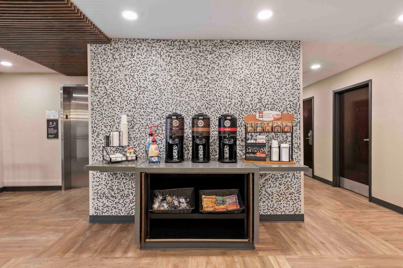 Extended Stay America Suites - Charlotte - University Place Екстериор снимка